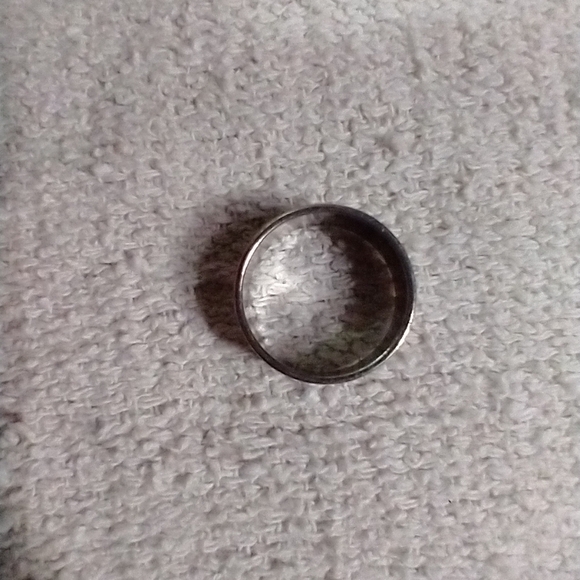 Silvertone band ring wedding - Picture 4 of 5